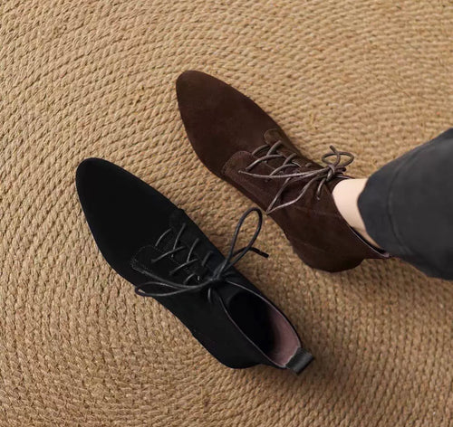 حذاء نسائي مخمل